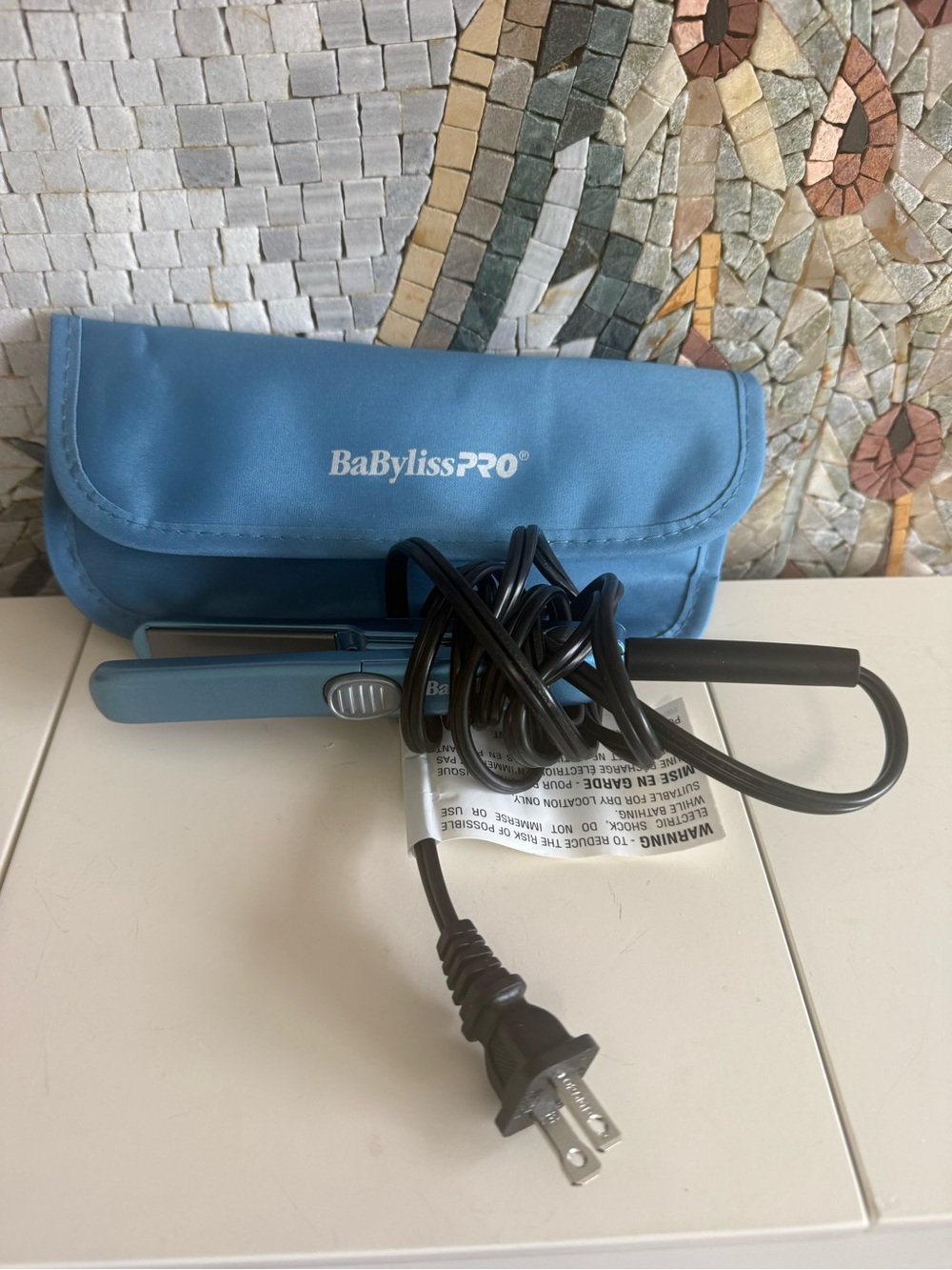 Babybliss Pro mini travel hair straightener